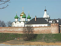 Суздаль. Спасо-Евфимиев монастырь. Фото Стукаловой О. Щёлкните, чтобы увидеть фотогалерею.