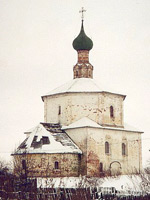 Суздаль. Козьмодемьянская церковь.