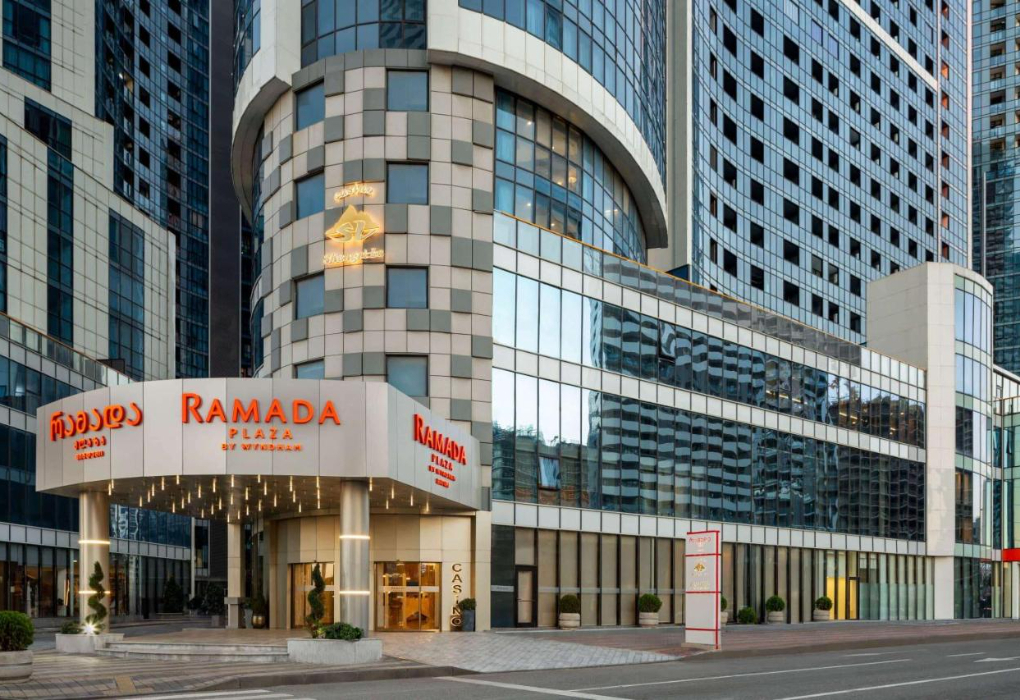 Отель "Ramada Plaza by Wyndham Batumi & Casino" | 