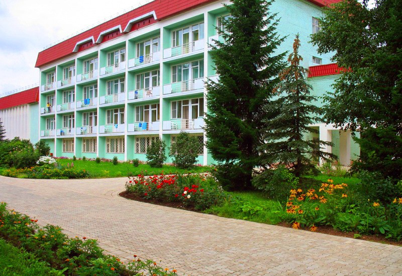 Санаторий Лесная Новь в Нижнеивкино - территория и корпуса