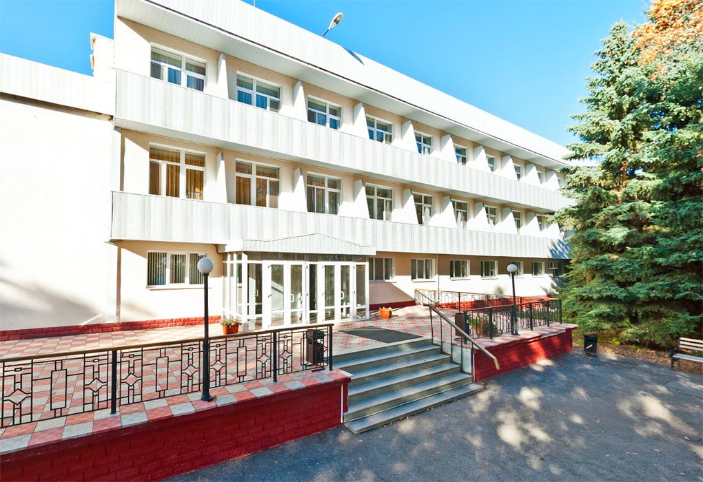 Санаторий Волжские дали РЖД в Пристанном - территория и корпуса