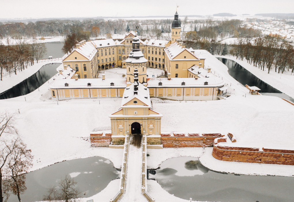 "Белорусская зимняя сказка: замки, города и новогодние чудеса", тур на 5 дней | 