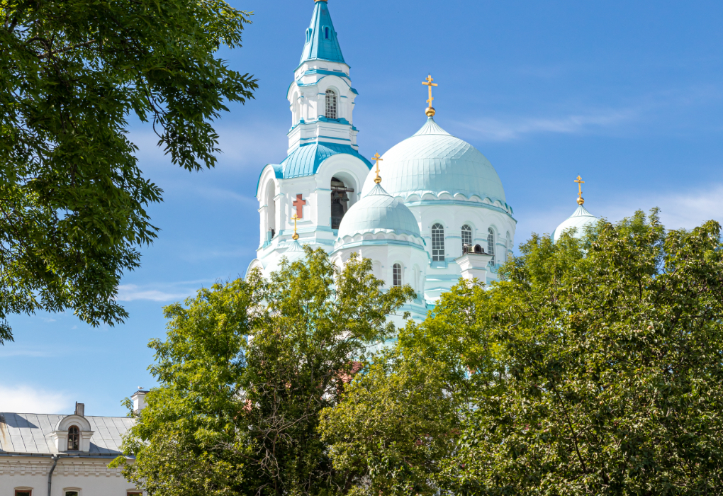 "Экскурсия на Валаам из Петрозаводска", тур на 1 день, однодневная экскурсия без размещения в гостинице, Карелия |